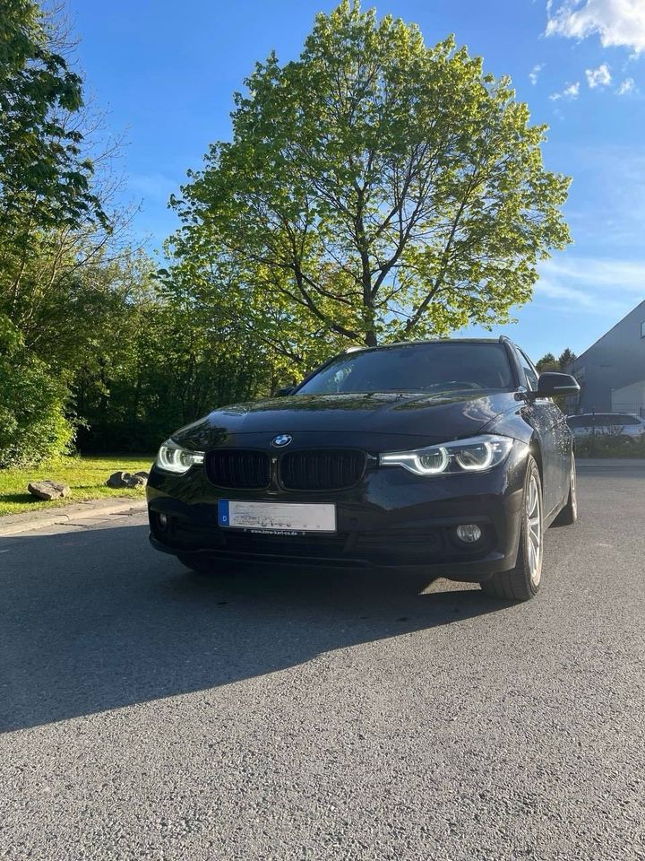 BMW 318d Touring Automatik - LED Scheinwerfer - F31 in Coburg