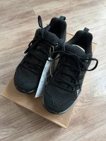 Adidas TERREX Outdoorschuhe, Größe 32 - NEU Brandenburg - Neuenhagen Vorschau