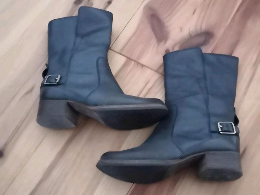 Stiefel, Stiefeletten von Clarks, Gr 38 in Markkleeberg