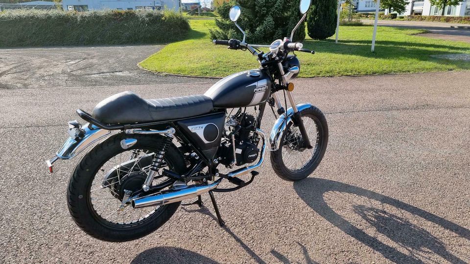 MASH 50 Schwarz Matt Euro5 50ccm³ Moped Alternative zur Simson? in Hettstedt