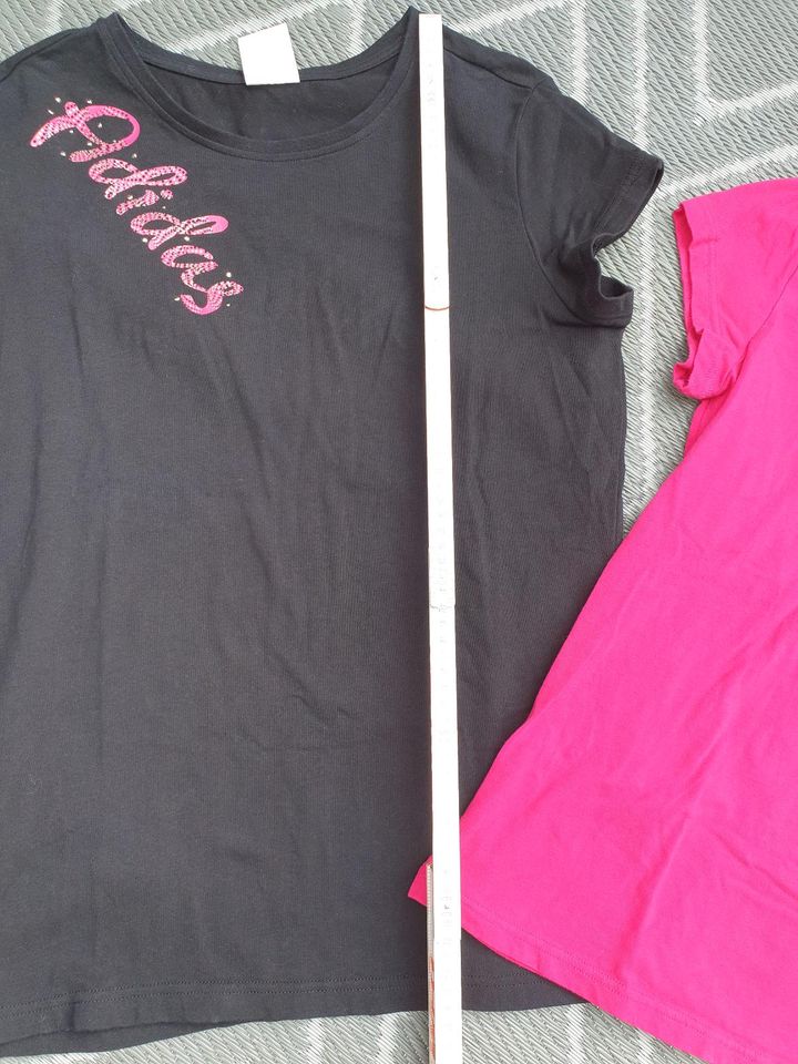 2 x Adidas T'shirt's Größe 38/40 pink/schwarz in Ennepetal