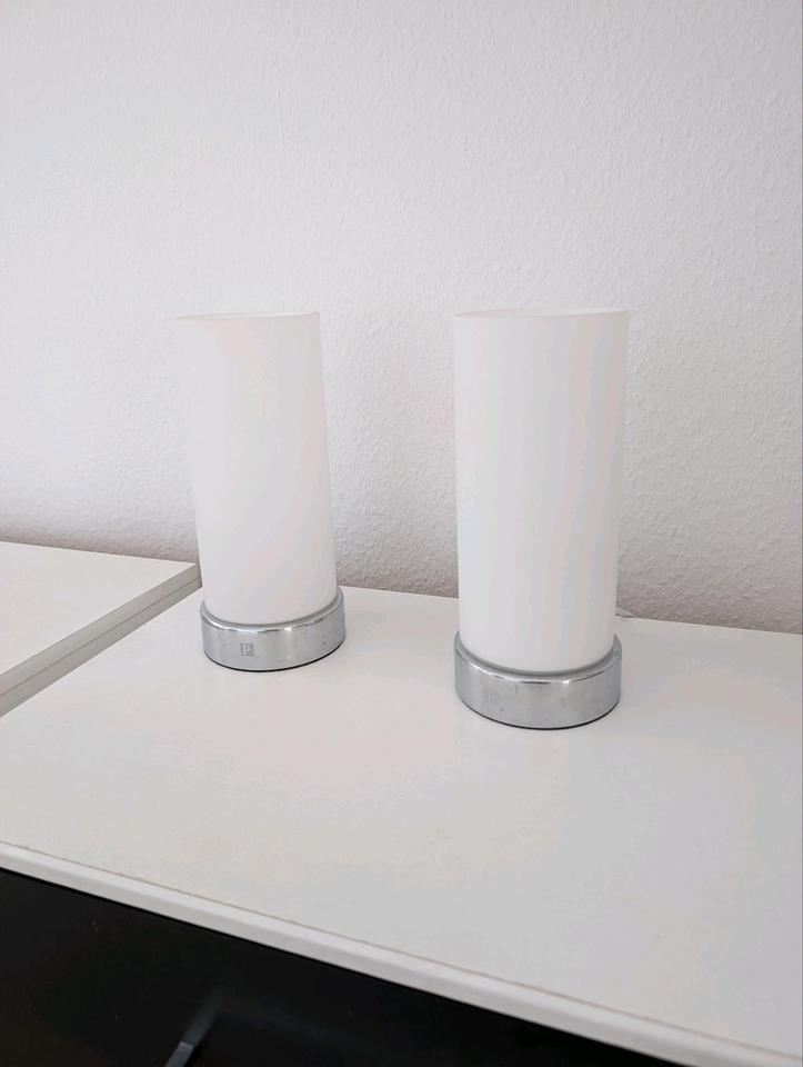 Lampe Nachttischläuchte dimmbar mit Touch Funktion in Schifferstadt