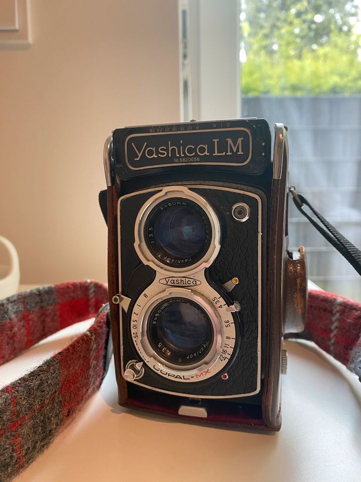 Schöne Yashica LM Kamera in Hamburg