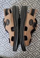 Rieker Sandalen mit Klett 38 unisex  gepolstert beige schwarz Nordrhein-Westfalen - Kleve Vorschau