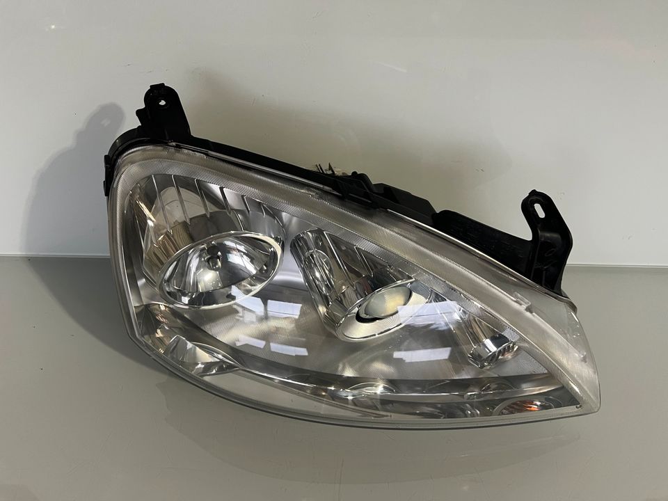 Scheinwerfer Opel Corsa C 0096726 rechts Frontscheinwerfer Lampe in Wilnsdorf