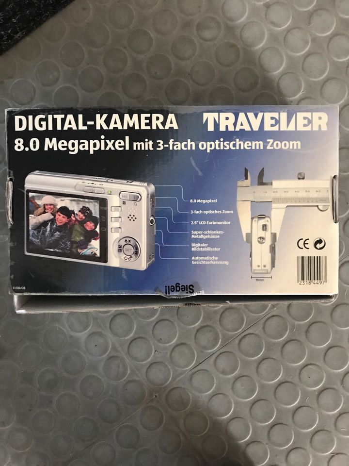 Digital-Kamera 8 Megapixel in Pforzheim