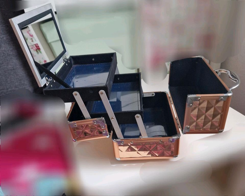 Kosmetikkoffer Giantex aufklappbar & tragbarer Etagenkoffer in Hasselfelde