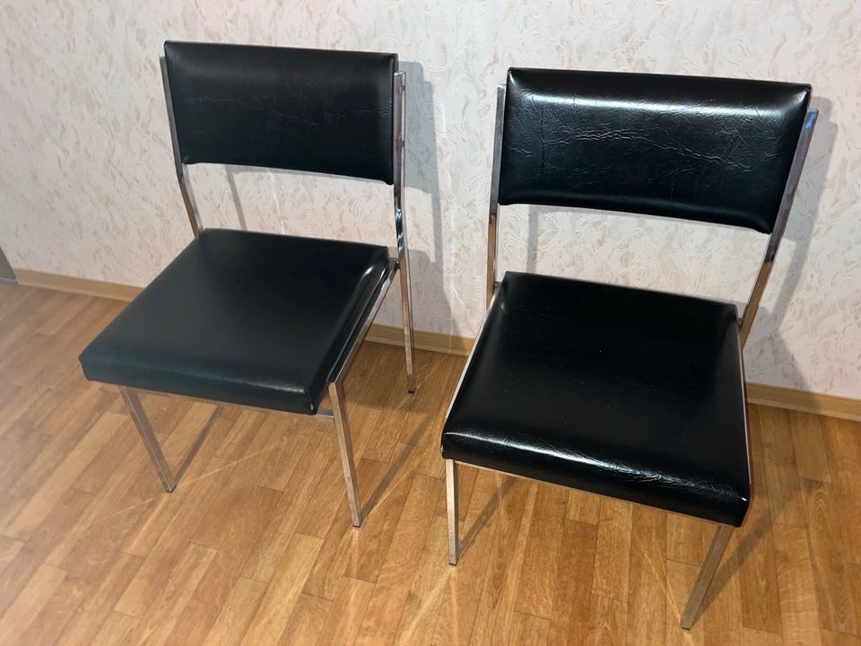 Retro Stühle in Bottrop