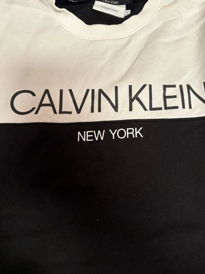 Calvin Klein Color Block LOGO SWEATSHIRT in Chemnitz