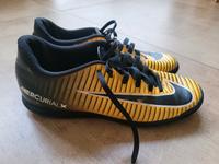 Hallenfussballschuhe Nike Gr. 40,5 Sachsen - Mildenau Vorschau