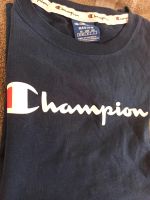 T-shirt Champion Gr.M Blau Unisex Sehr gut und sehr günstig! München - Ludwigsvorstadt-Isarvorstadt Vorschau