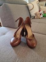 Plateau High Heels veganes Leder, braun Gr. 37 Baden-Württemberg - Ludwigsburg Vorschau