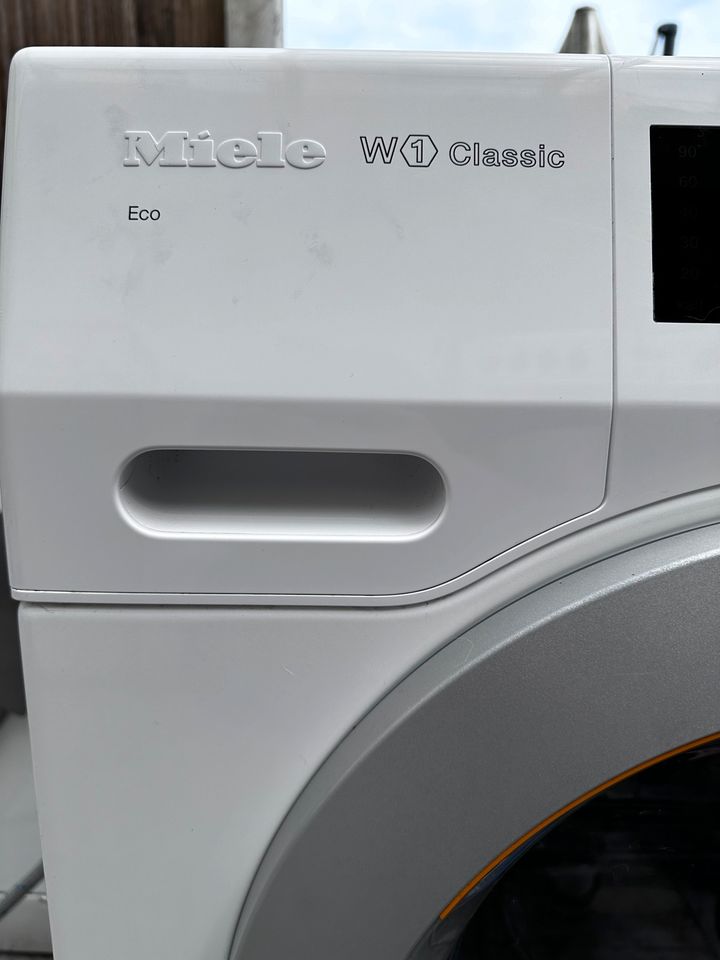 Miele Waschmaschine W1 in Dinslaken