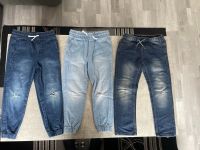 3x Hosen Jogger Jungen 116 mit Rissen an Knien Nordrhein-Westfalen - Kreuztal Vorschau