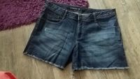 H&M Shorts Hotpants kurze Hose Jeans Gr.42 Thüringen - Jena Vorschau