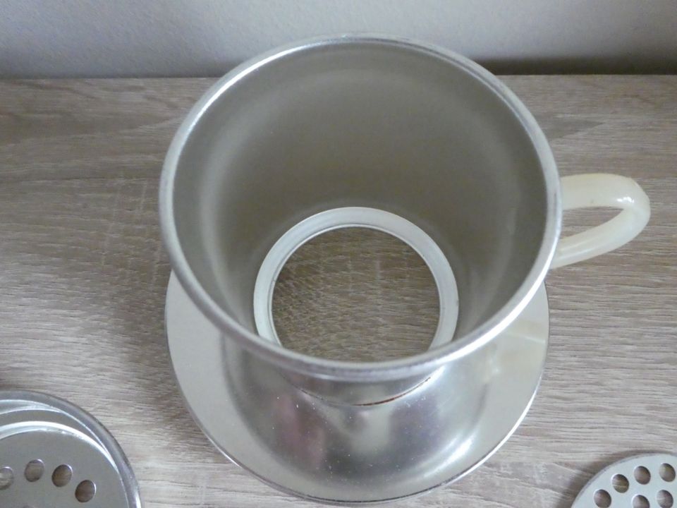 Alter Melitta Alu Kaffee Filter Tassenfilter, Rundblattfilter in Trittau