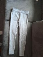 Leggings H&M Basics Gr 146 grau Hessen - Neustadt Vorschau