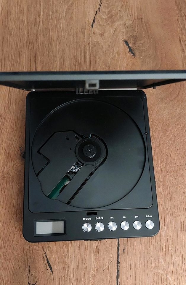 NIXIUKOL CD-Player mit int. Lautsprechern in Westoverledingen