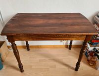 Schöner alter Tisch aus Massivholz Hannover - Linden-Limmer Vorschau