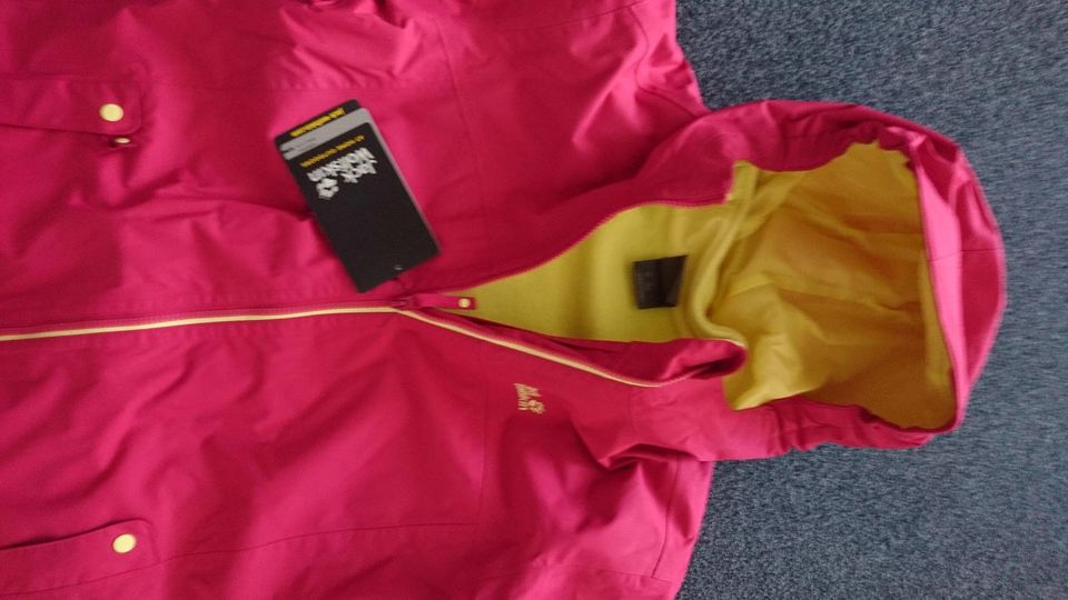 Verkaufe Jack Wolfskin 3 in1 Jacke Gr. 176 in Kröning