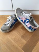 Süße Meline  Sneaker low Blumen Neuhausen-Nymphenburg - Neuhausen Vorschau