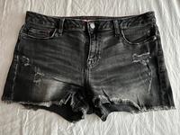 Shorts Tommy Hilfiger Used Look Rheinland-Pfalz - Mainz Vorschau