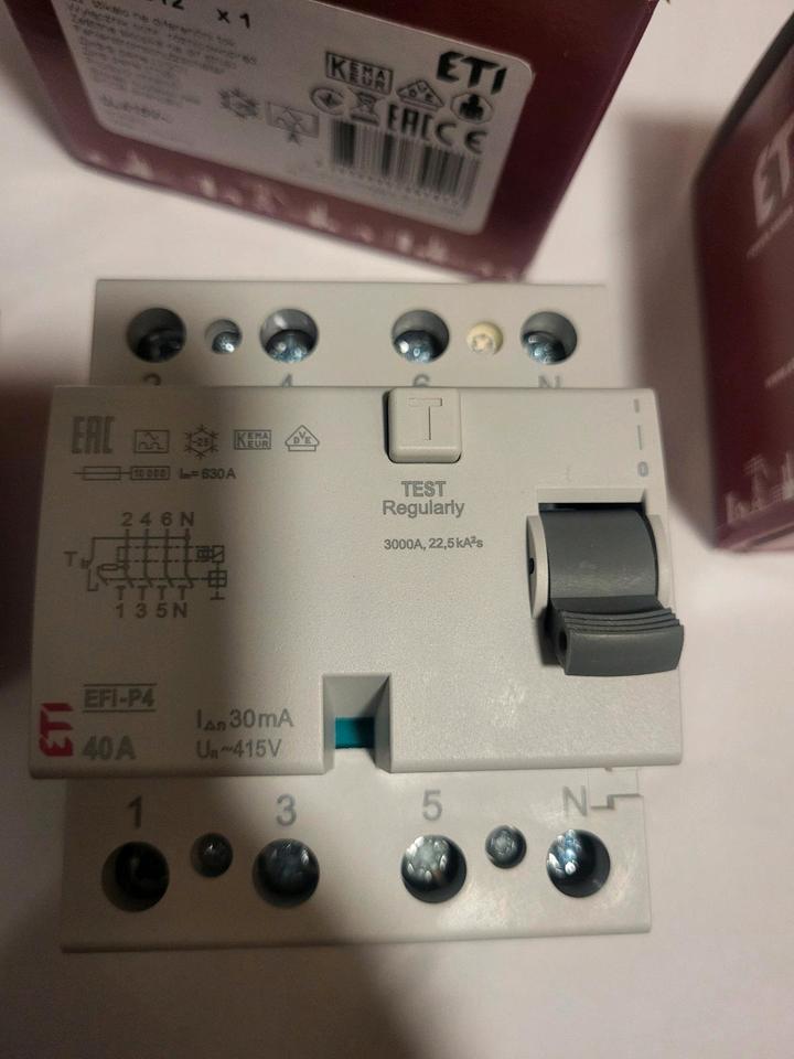 ETI Fehlerstromschutzschalter 40A/0.03 A FI EFI-P4 A 40/0.03 in Uelsen