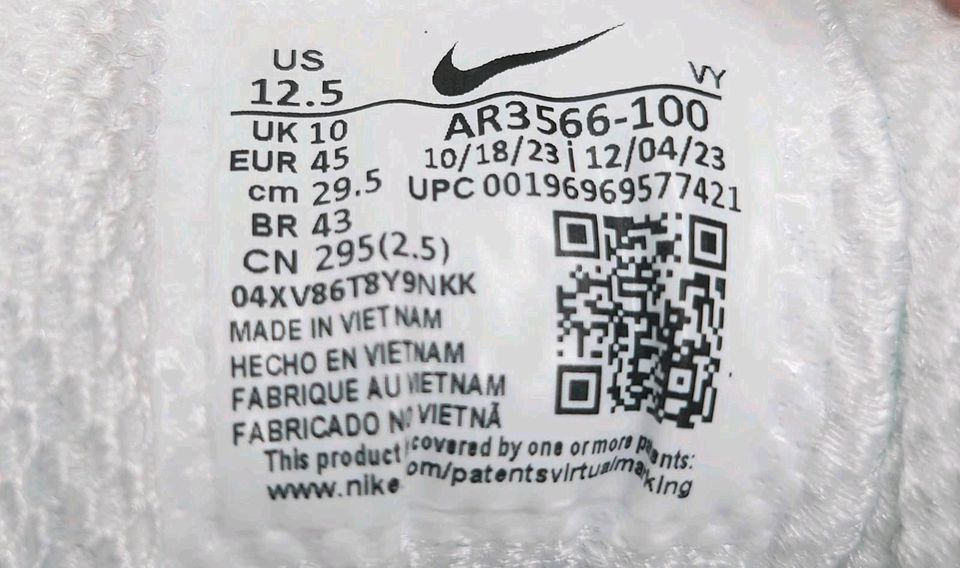 Nike Shox TL Gr.45 US11 NEU OVP weiß silber in Zarrendorf