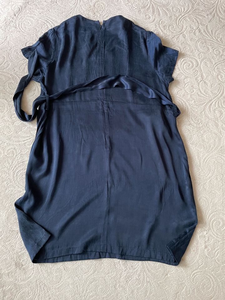 Kleid etuikleid gr 46-48 Malvin blau neu in Hamburg