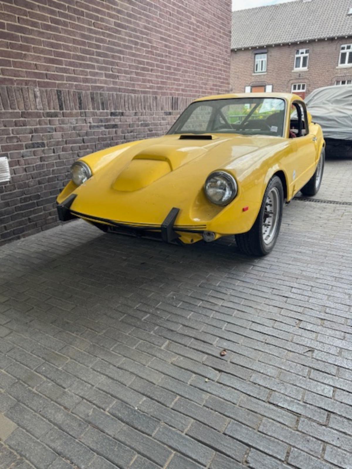 Abbildung des Autos Saab sonett