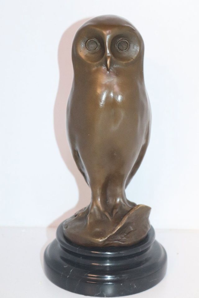 Bronze Skulptur / Figur ,"Eule", signiert Milo , Höhe 25cm in Borken