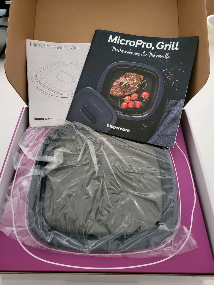 MicroPro Grill Tupperware inkl. Rezeptheft in Kaufungen