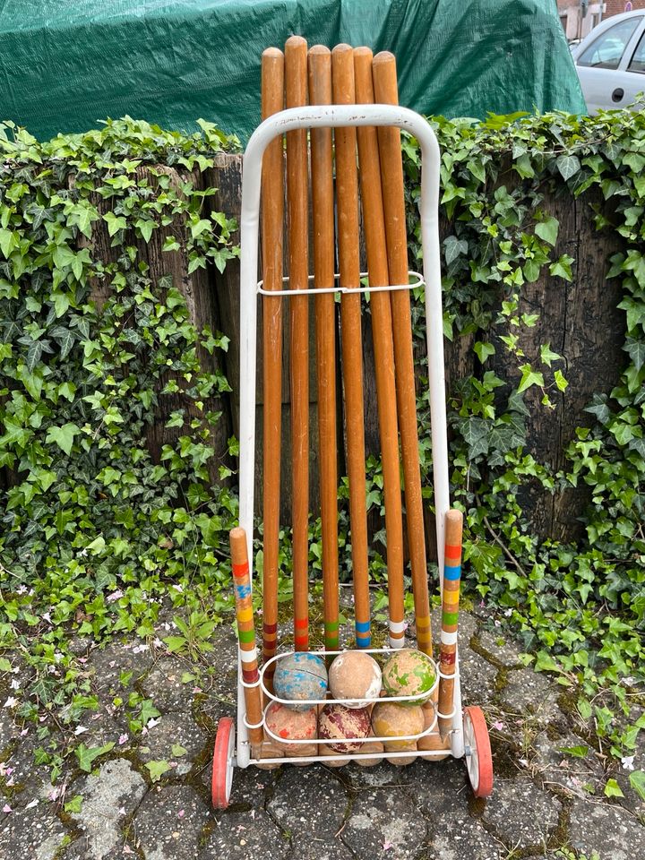 Krocket / Croquet Set - Spielzeug für draußen aus Holz in Düsseldorf