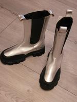 Damen Stiefel, Chelsea Boots v. Joop Gr. 39 Hessen - Seligenstadt Vorschau