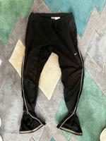 Nike Dri Fit lange Laufhose mit Windstopper in L München - Schwabing-Freimann Vorschau