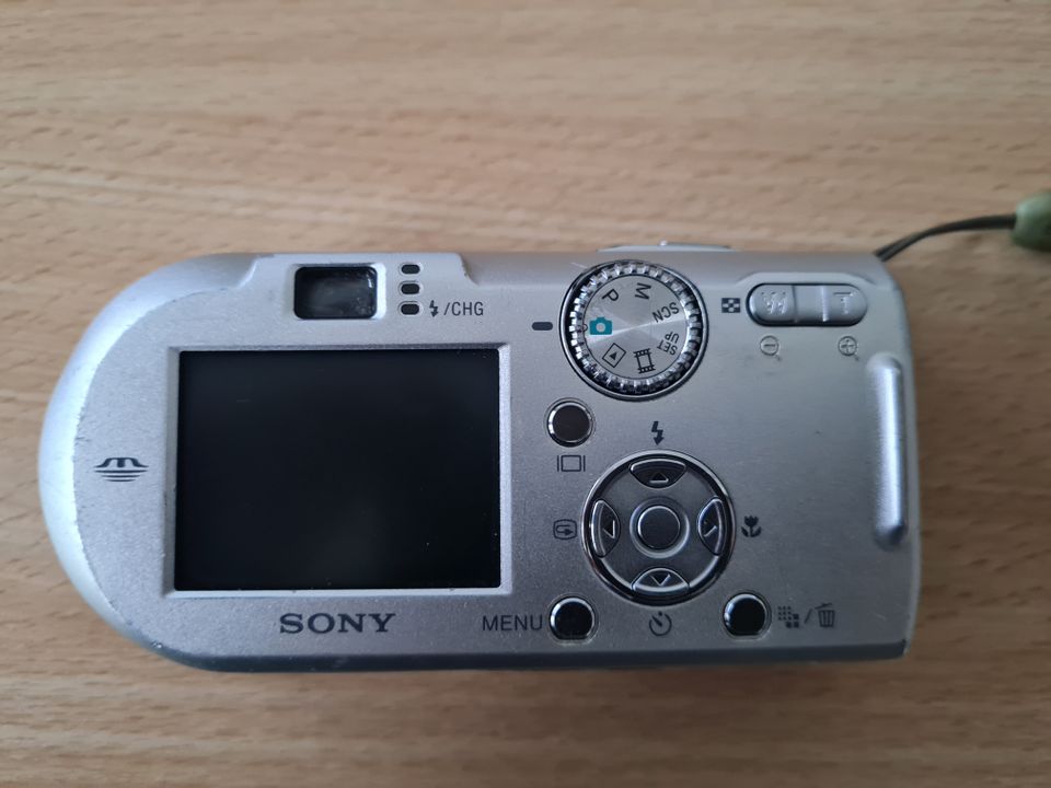 Sony Cyber-shot DSC-P150 in Elmshorn