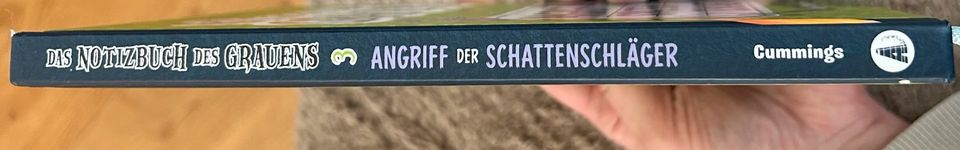 Notizbuch des Grauens Angriff der Schattenschläger Troy Cummings in Hamburg