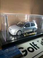 Golf 4 R32 Ottomodell 1:18 Silber Baden-Württemberg - Zuzenhausen Vorschau