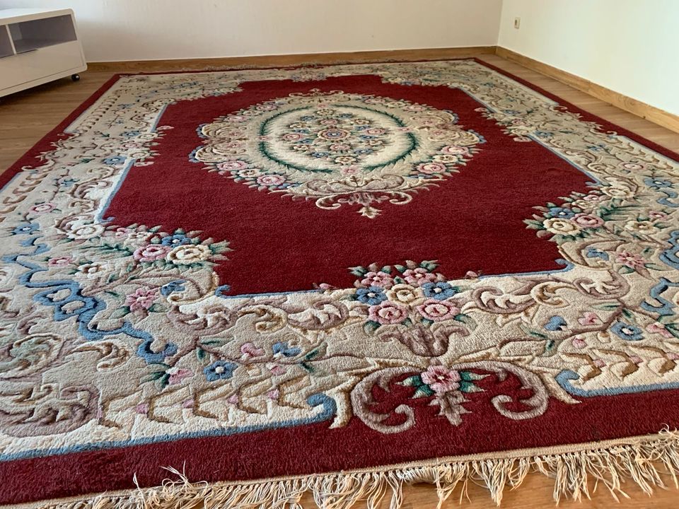 Orientalischer / (handgeknüpfter) indischer Teppich - 350x270 cm in Essen