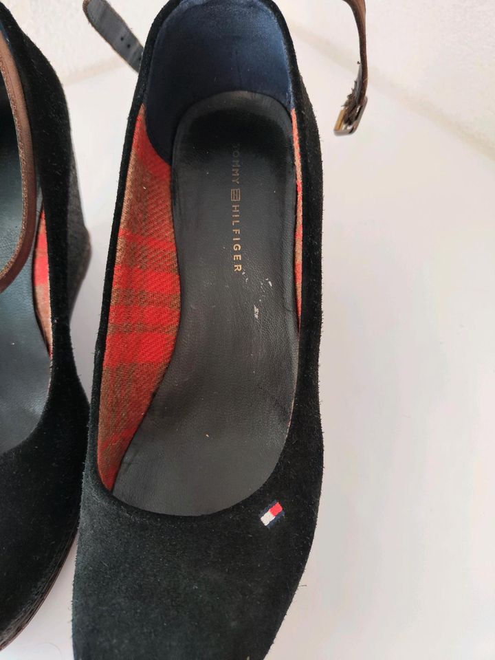 Tommy Hilfiger Damen Lederschuhe in Eberbach