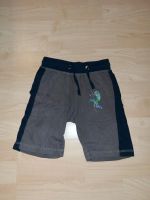 Paul Brown kurze Hose Shorts Gr. 104 Dino Niedersachsen - Dransfeld Vorschau