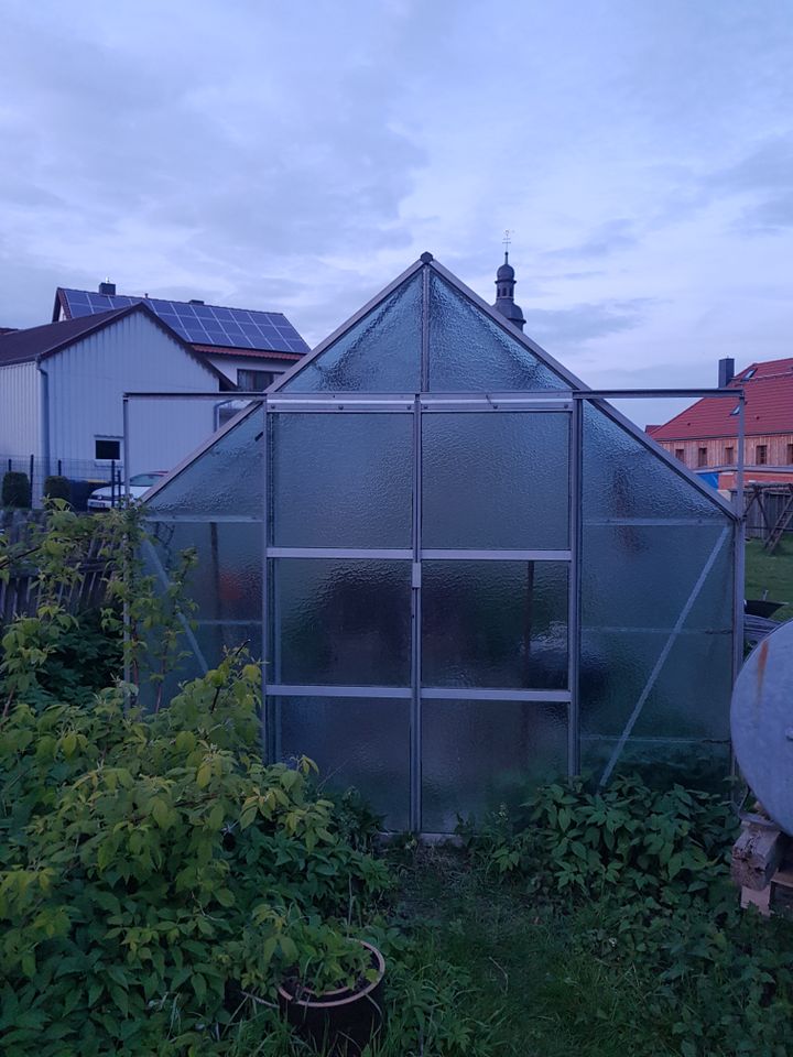 Gewächshaus aus Glas, stabile Ausführung in Schwalmtal