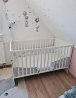 Babybett Kinderbett von Roba mit Matratze und Zubehör Sachsen - Freital Vorschau