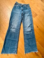 Jeans Strasivarius asymmetrischer Bund gr.36 Thüringen - Meiningen Vorschau