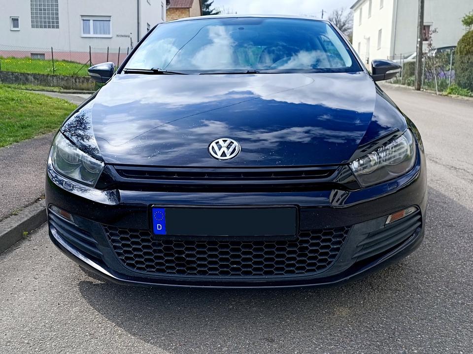 VW Scirocco⭐️TÜV⭐️ 160PS Sport Black Edition Klima SHZ PDC BC in Erbach