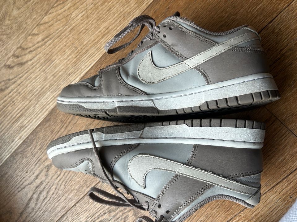 Nike dunk low 38 beige grau in Bornheim