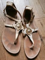 Guess Sandalen 38 weiß beige gold Bayern - Regensburg Vorschau