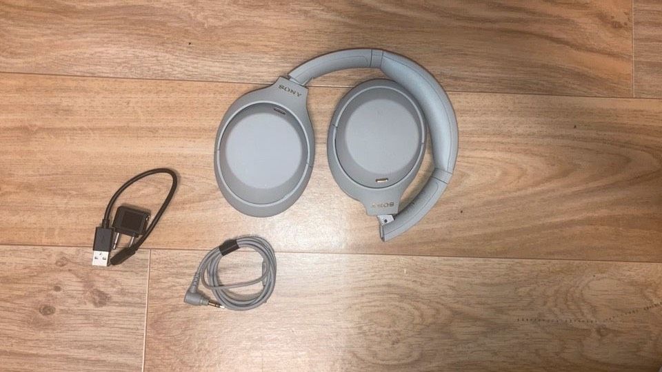 Sony WH-1000XM4 kabellose Kopfhörer mit Noise Cancelling in Erfurt
