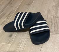Adilette Größe 46    Sehr guter Zustand!!! Bayern - Immenstadt Vorschau