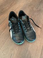Puma Hartplatz Straßen Fußball Schuh Größe 40 NP 49€ Nordrhein-Westfalen - Weeze Vorschau